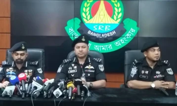 লুণ্ঠিত অস্ত্রের তথ্য দিলেই পুরস্কার, অভয় এসআরবি প্রধানের