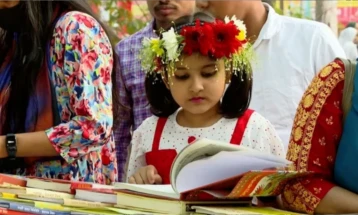 একুশে বইমেলা হবে জানুয়ারিতে