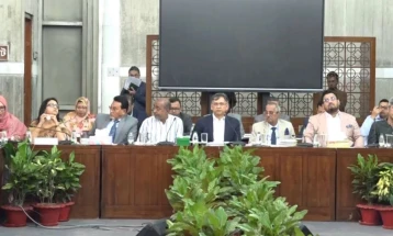 সংবিধান সংশোধন কমিটির নবম বৈঠক চলছে