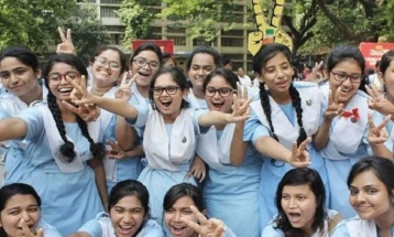 এইচএসসির ফল প্রকাশের তারিখ পরিবর্তন